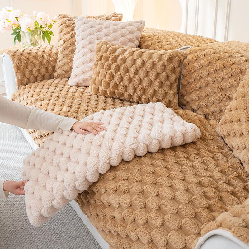 Легкая роскошная диванная подушка кремового цвета, зимний плюшевый утолщенный чехол, нескользящий тканевый чехол для дивана, полотенце