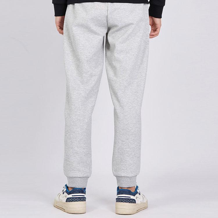 Штаны мужские спортивные трикотажные Li Ning Badminton Series, однотонные, с манжетами, светло-серые AKLTC85-2