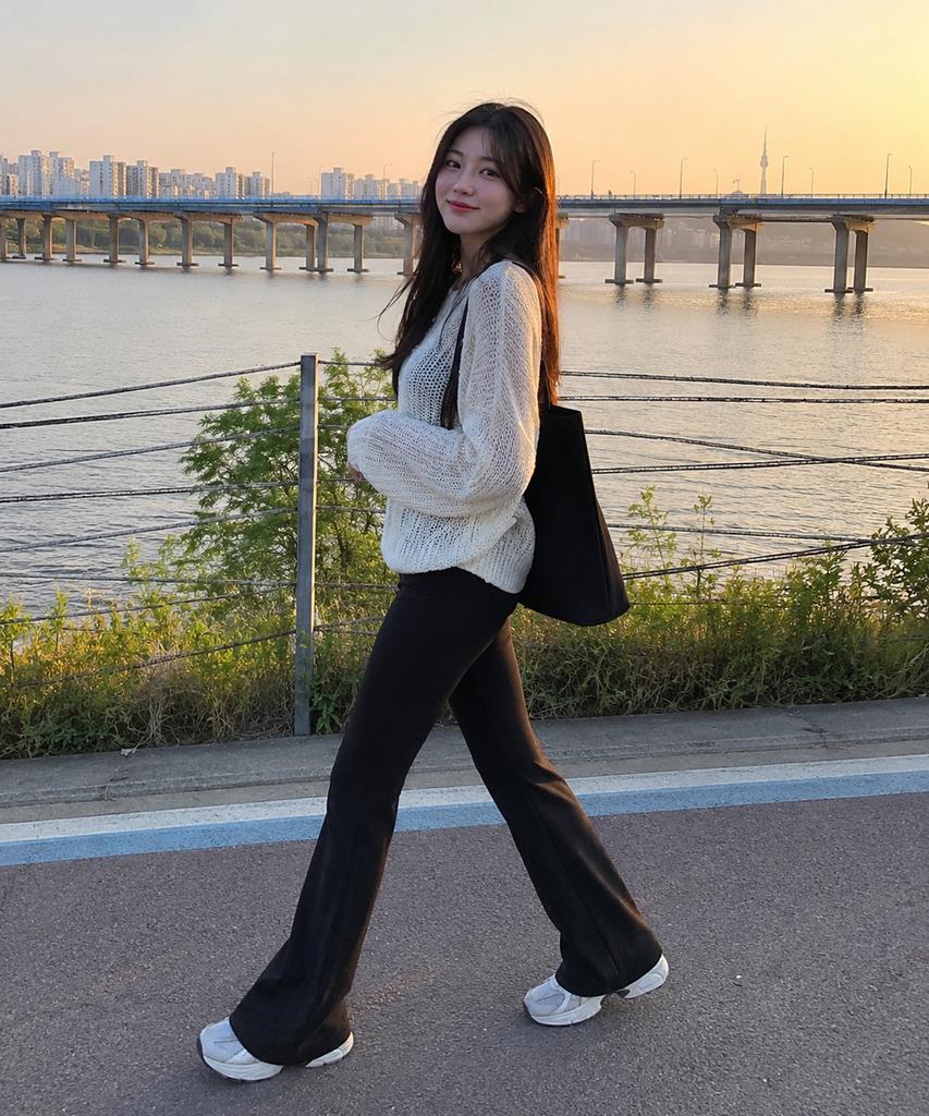 KOLEAT Long Slim Elastic Bootcut Slacks [Black] Wide Flare Pants Ver.