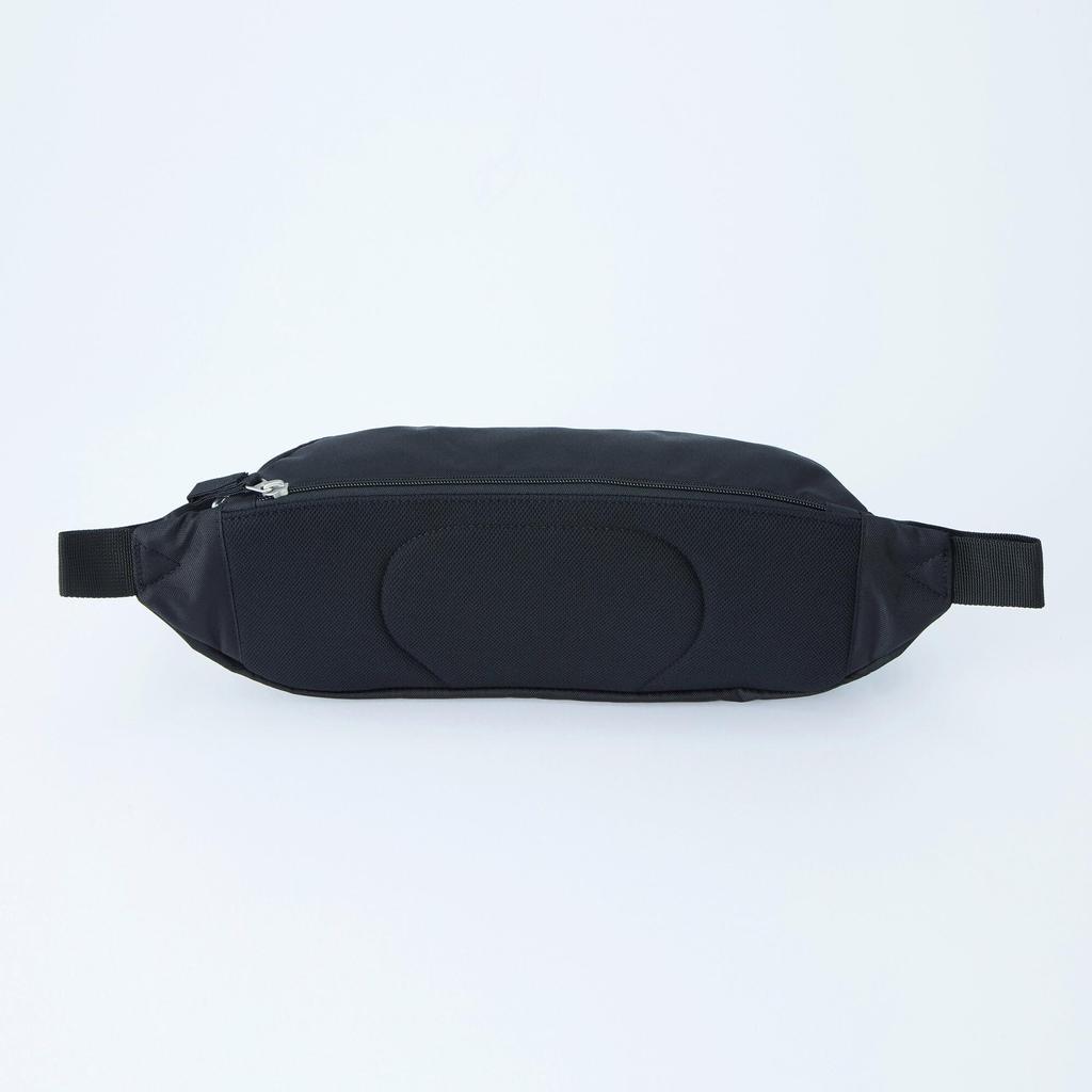 Colore Waist Pouch Waist Bag Popular Outdoor Travel Work Waist Pouch Diagonal Antibacterial Antivirus B3JMC004 Black [Mizuno]