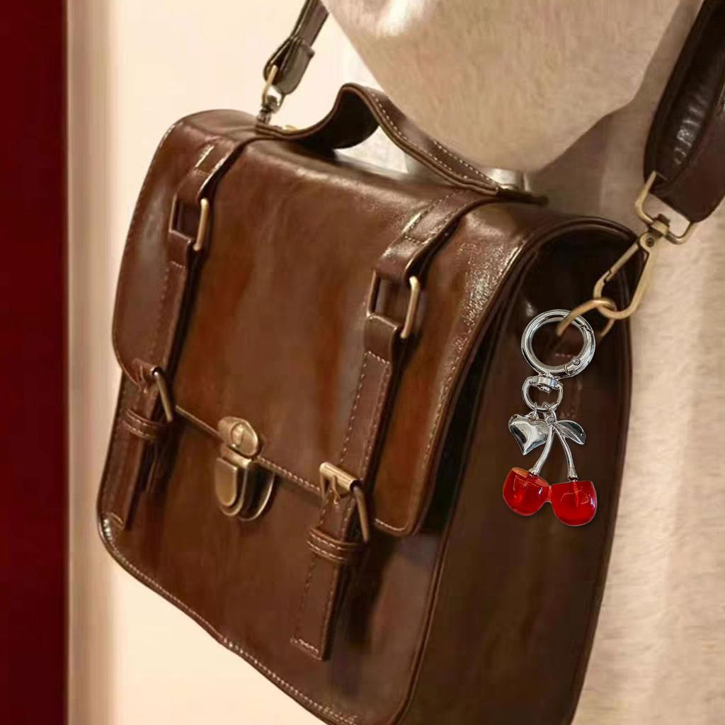 Подвеска в виде сумки Cherry Bag Charm Смола Вишня Брелок Модный сплав Ювелирные изделия Ключ Аксессуар Подарок для Модных Женщин Девочек