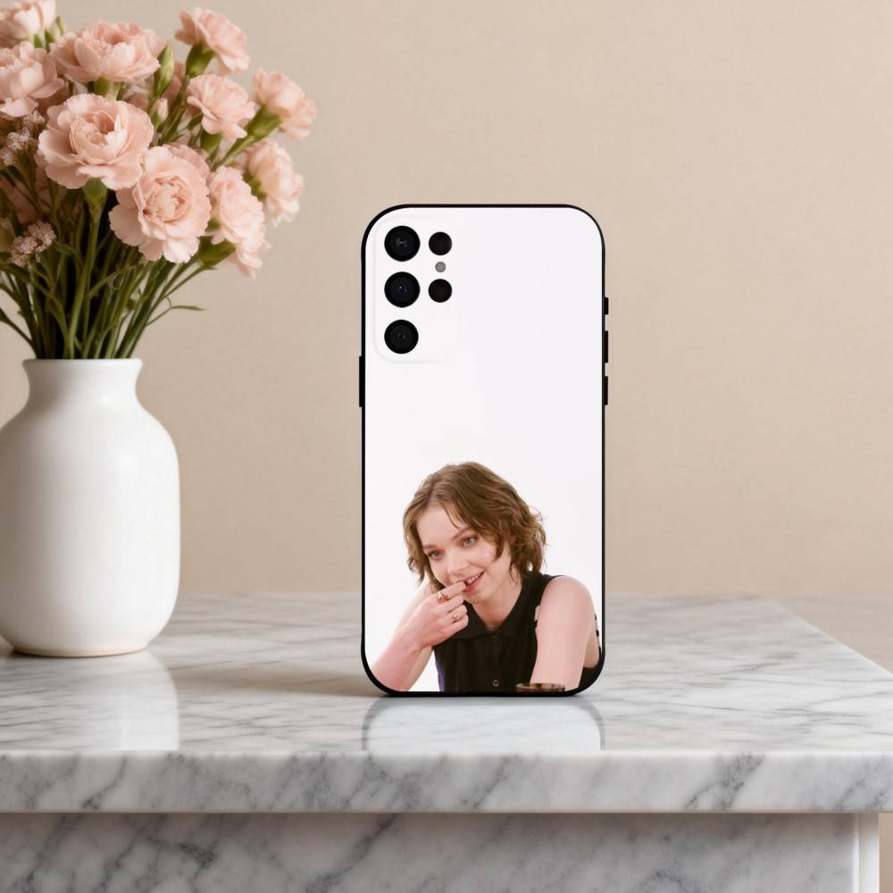 Яркий чехол для телефона с изображением актрисы E-Emma M-Myers для Samsung S25,24,23,22,30,21,10,9,Ultra,Plus,Lite,FE,4,5 G Мягкий черный чехол
