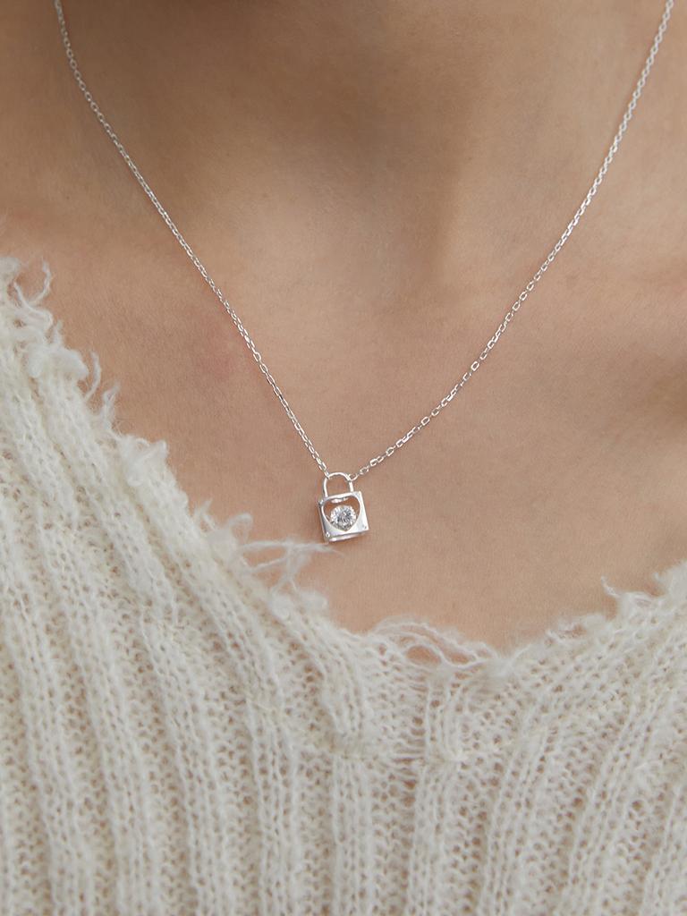 Getmebling [Серебро 925] Кулон-замок с кубическим цирконием