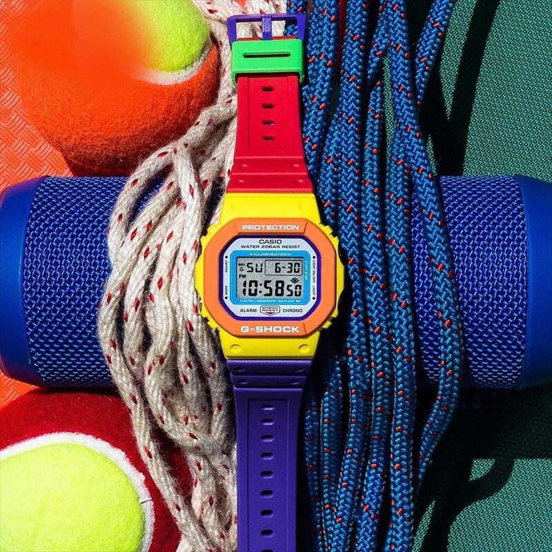 Casio Серия G-SQUAD G-SHOCK Неоновая Цветная Серия Маленький Квадратный Модный Ударопрочный Водонепроницаемый Кварцевый Механизм Ремешок из Смолы Японский и DW-5610DN-9PR