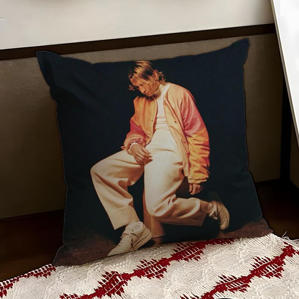 Singer PPorter RRobinson Cushion Cover Reversible Soft Durable Pillow Cover Home Car MultiScene Use for Daily Comfort
