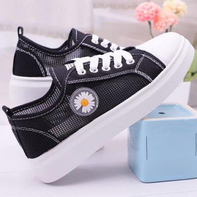 Модные кроссовки Маленькая ромашка Студенческие женские туфли Уличная съемка Досуг Сетчатые модные Сетчатые Маленькие белые туфли Zapatos De Mujer