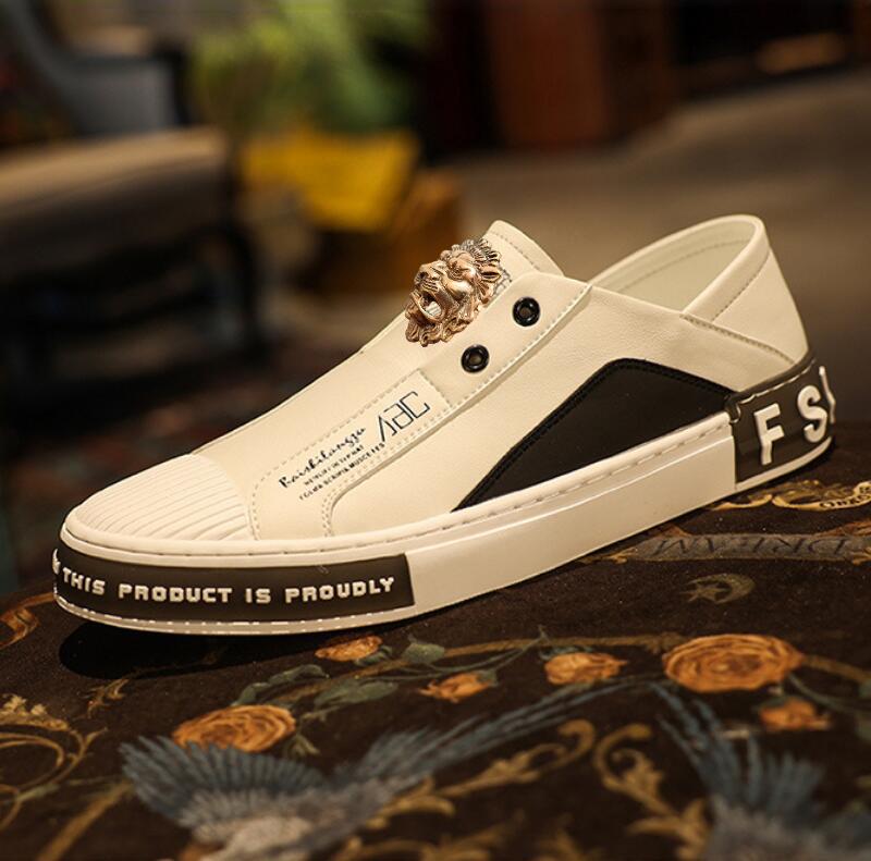 Совершенно новая весенняя обувь для мужчин Кожаная повседневная обувь Тренд Плоская обувь для скейтборда Молодежная уличная Роскошные лоферы слипоны