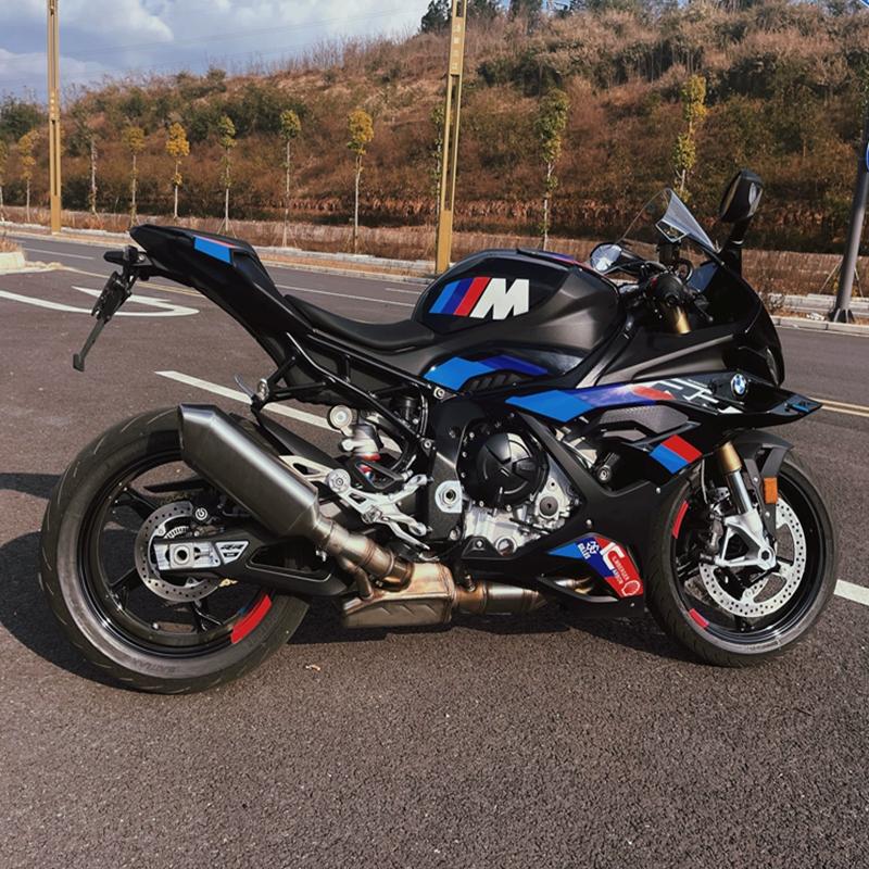 Подходит для BMW S1000RR и M1000RR 19-22 годов. Полные наклейки на автомобиль, наклейки на бак и модельные узоры