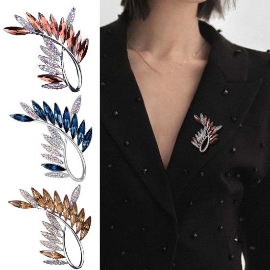 Elegant Leaves Shape Brooch Sparking Faux Crystal Rhinestone Inlaid Pin Suit Lapel Dress Badge Outfit Accessories