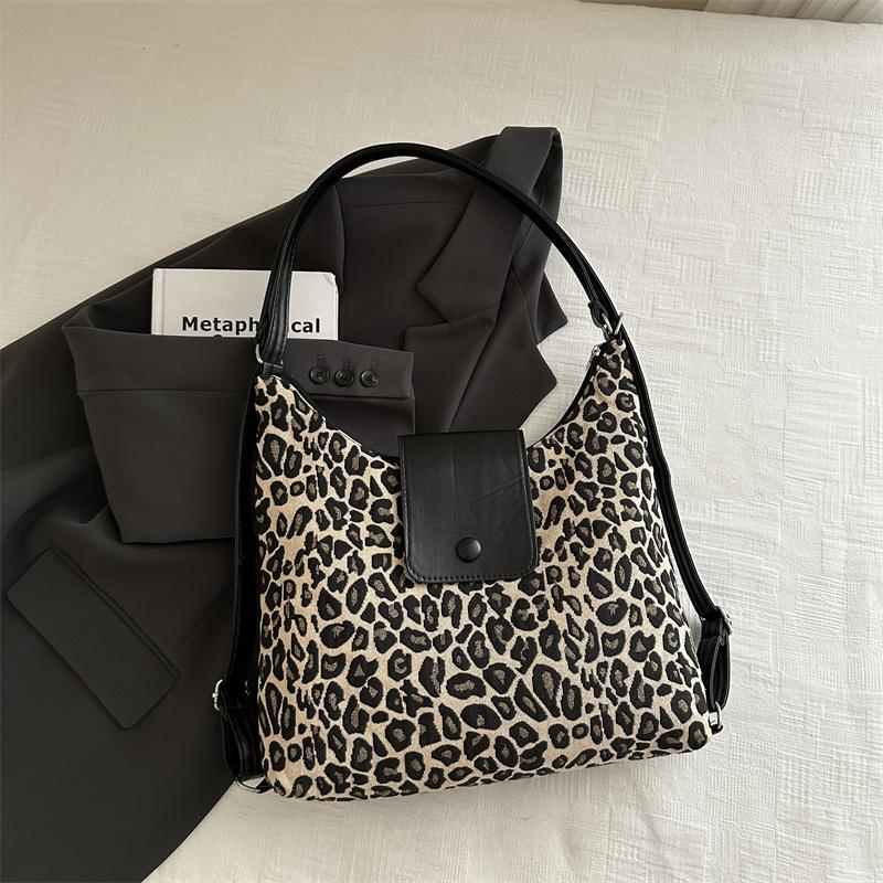 High Value Large Capacity Tote Bag Women's 2025 New Trendy Fashion Retro Leopard Print Shoulder Bag Multi-functional Backpack