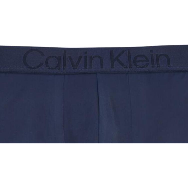 Calvin Klein Минималистичное однотонное удобное нижнее белье Мужское нижнее белье темно-синего цвета NB3796-VN7