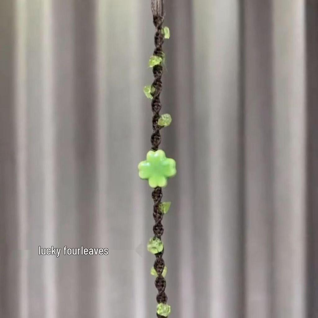 Летний браслет ручной работы из четырехлистного клевера: Минималистичные украшения для лучшей подруги на День святого Валентина