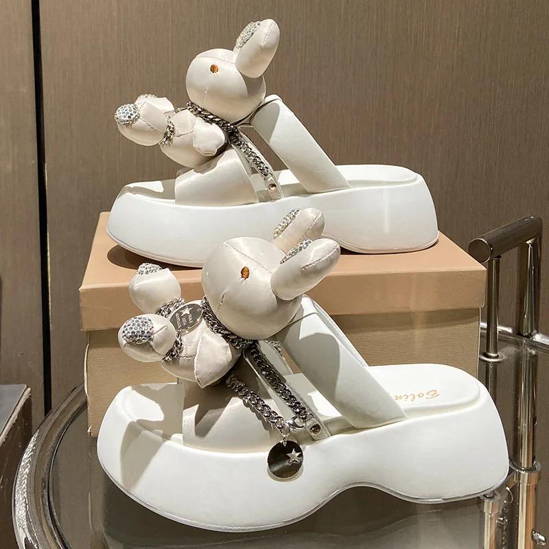 Summer Women's Slippers Outdoor Non-slip Thick Soled Slippers Fashion New Products Cute Cartoon Rabbit Simple Women's Shoes