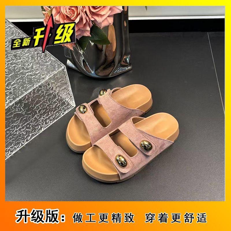 Пляжный отдых одно слово швабра легкая мягкая подошва липучка крутые тапочки женская уличная обувь 2025 лето новинка для выхода толстая подошва