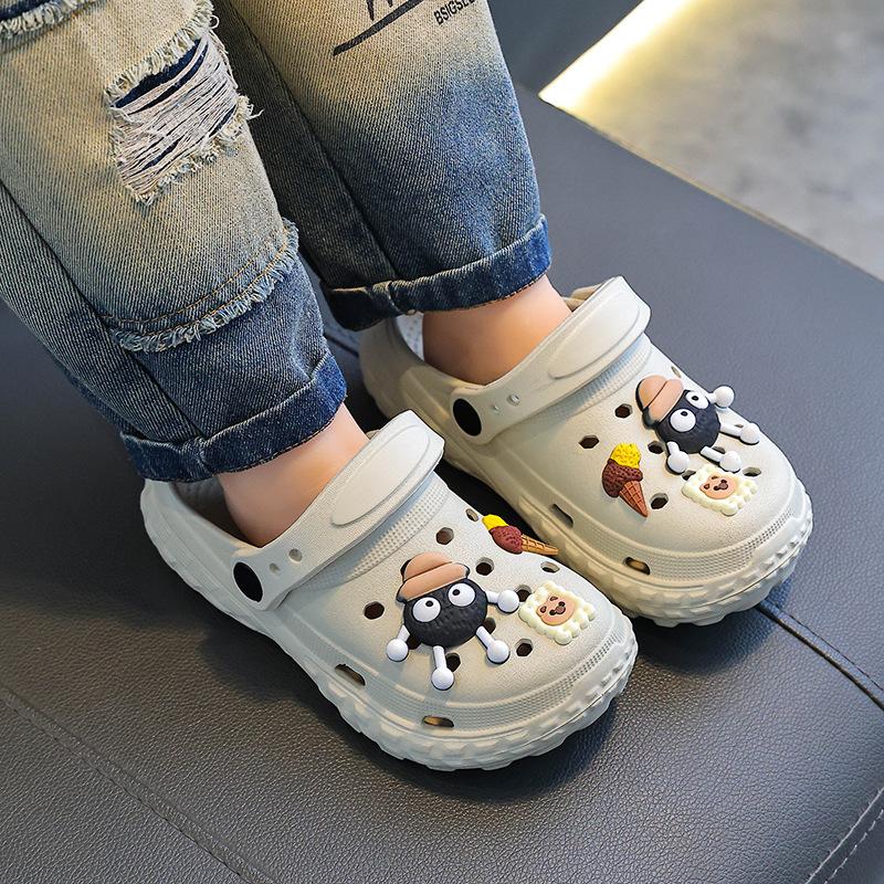 Summer children's clogs for boys and girls, non-slip, comfortable, parent-child matching, closed-toe, breathable, suitable for outdoor wear,
