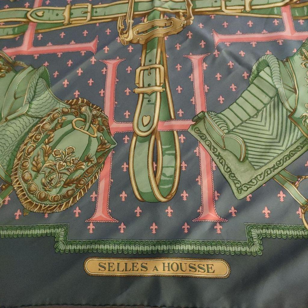 Б/у ШЕЛКОВЫЙ ПЛАТОК HERMES Carre 90 "Assis aupres d'un palmier" Большой