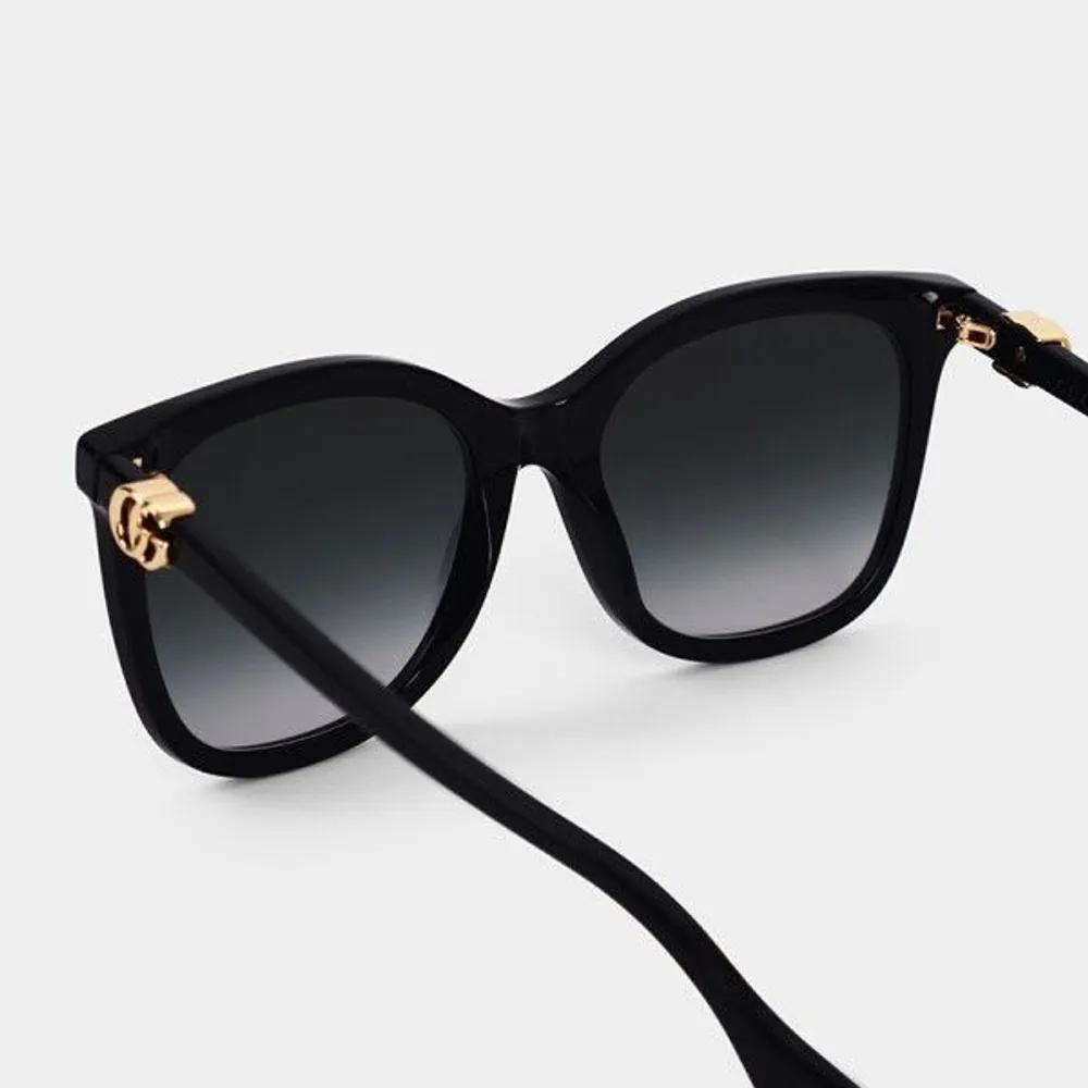 [Gucci] Logo Butterfly Sunglasses GG1071S 001 55 Black