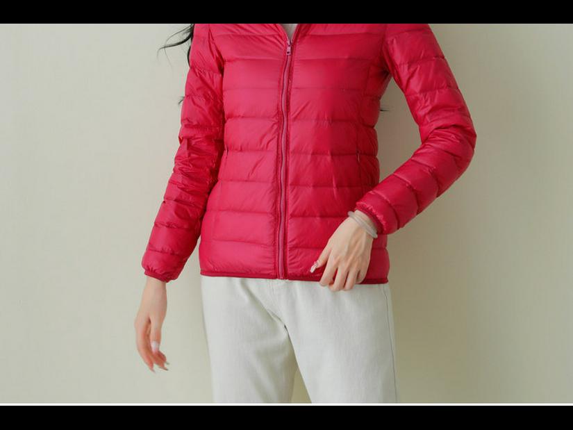 Женская облегченная куртка-пуховик - тонкая, однотонная, белый утиный пух, теплая, простой стиль