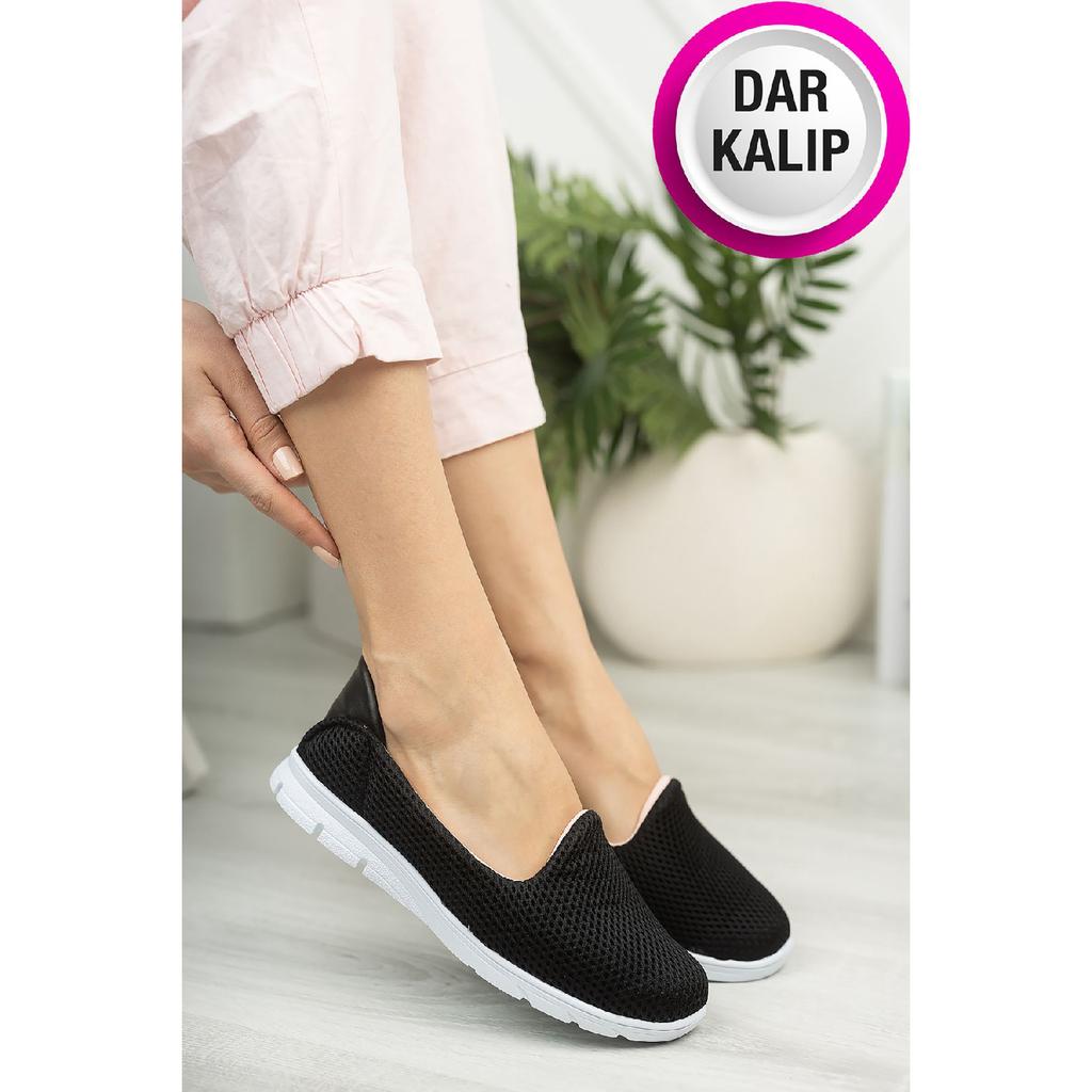 Women Sports Flat Shoes Light Orthopedic Base Mother Shoes