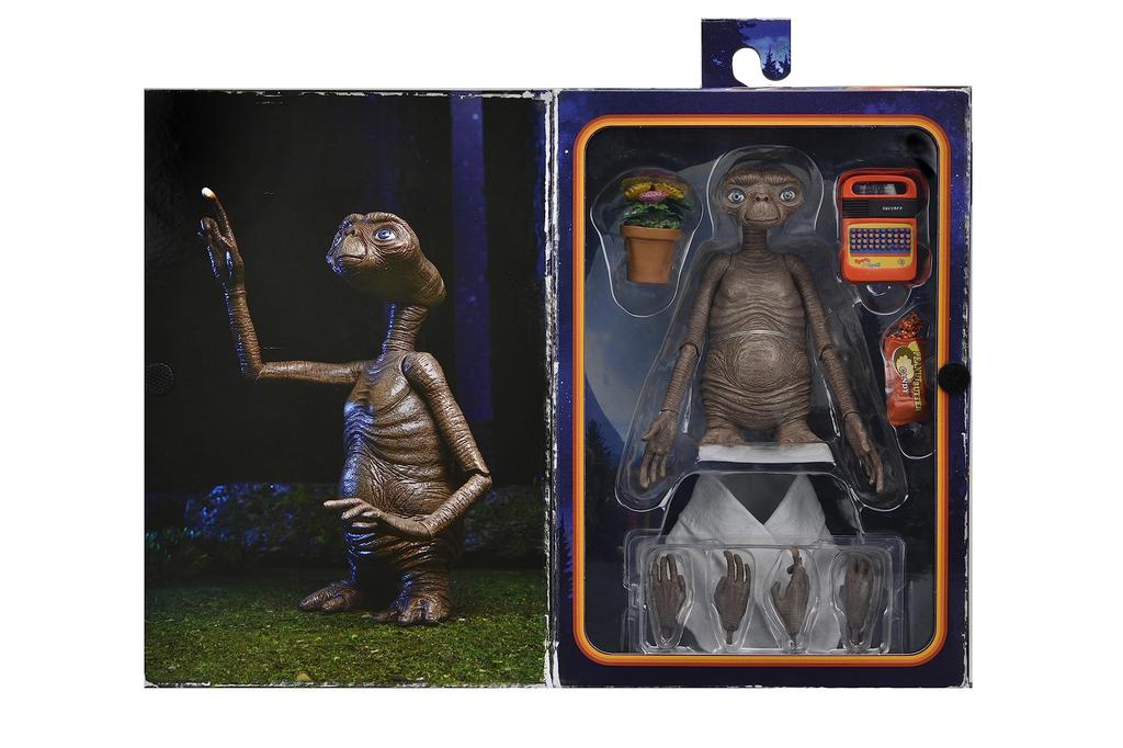NECA 40th Anniversary Ultimate Figure NECA ET E.T.