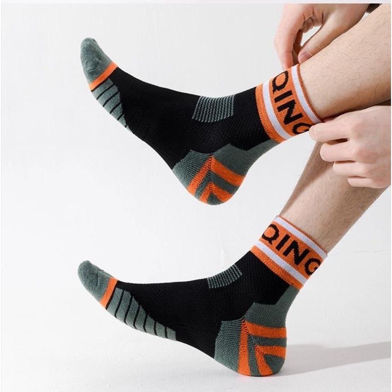 Мужские профессиональные марафонские беговые баскетбольные уличные тренировочные спортивные дышащие влагоотводящие носки