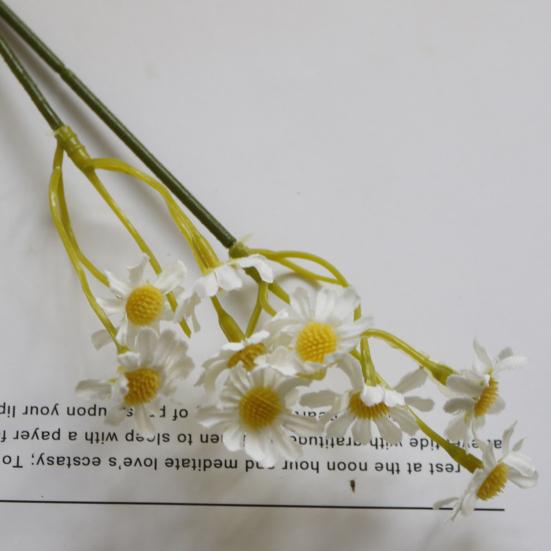 Artificial Flowers White Silk Daisies for Home Decor Nordic Versatile Flexible Stems Maintenance-Free Long-Lasting Freshness Floral Arrangement