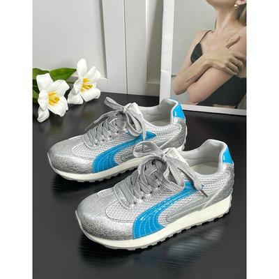 Женская обувь – Кроссовки