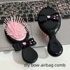 Массажная расческа с подушкой безопасности Y2K в розово-черном цвете – симпатичная, портативная расческа своими руками