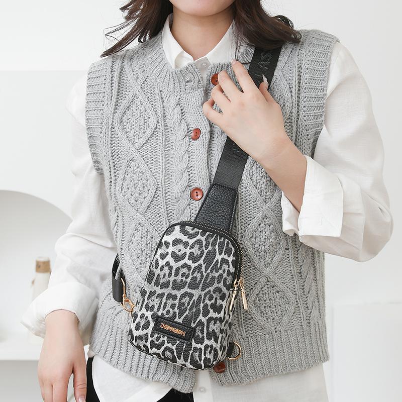 Женская нагрудная сумка с леопардовым принтом, сумка через плечо, легкая дорожная сумка