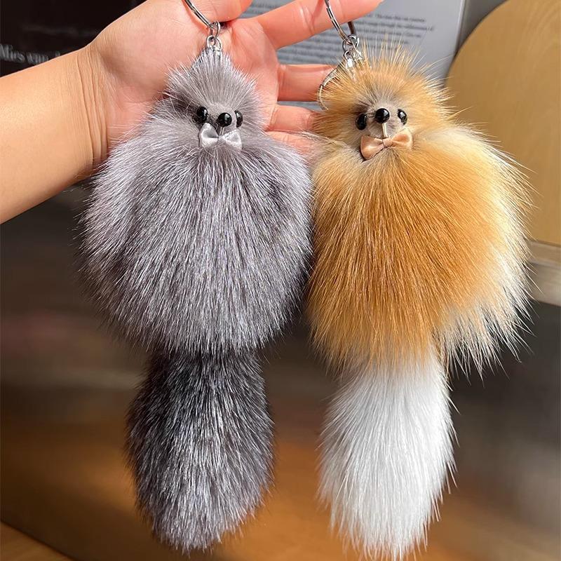 Stylish Little Fox Car Keychain A Cute Bag Charm/Pendant With An Adorable Design, Perfect For Women'S Daily Use