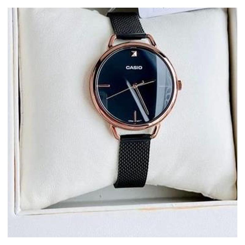 Casio Серия STANDARD модный тренд business casual классический стрелочный циферблат кварцевый механизм ионно-покрытый ремешок японский и корейский LTP-E415MBR-1CDF