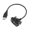 Высококачественный USB-кабель в розетке