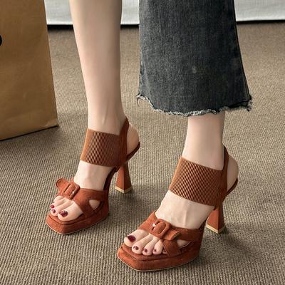 Мода 2024 года, модные женские босоножки, летние туфли на высоком каблуке с квадратным носком и перекрестной пряжкой, эластичная ткань, женская обувь на каблуке 9 см