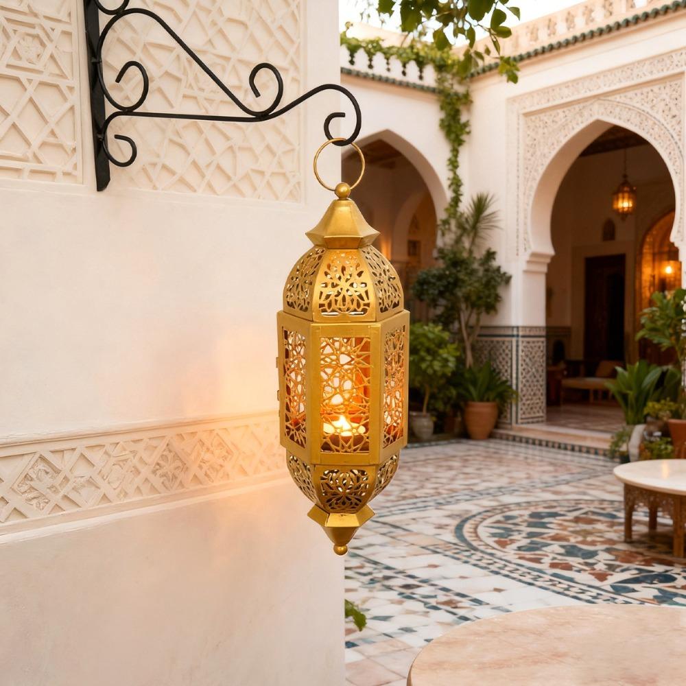 Metal Frame Metal Hollow Lantern Luxury Candle Lantern Wind Lamp Candle Holder Living Room