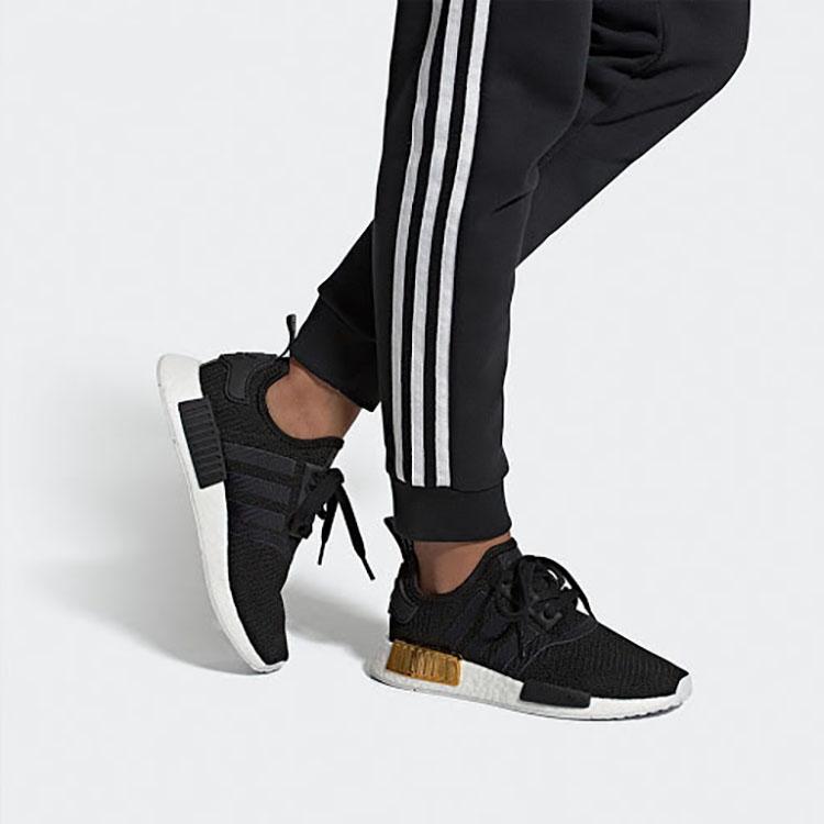 Adidas Женские кроссовки NMD_R1 'Black Gold Metallic' Женские EG6702