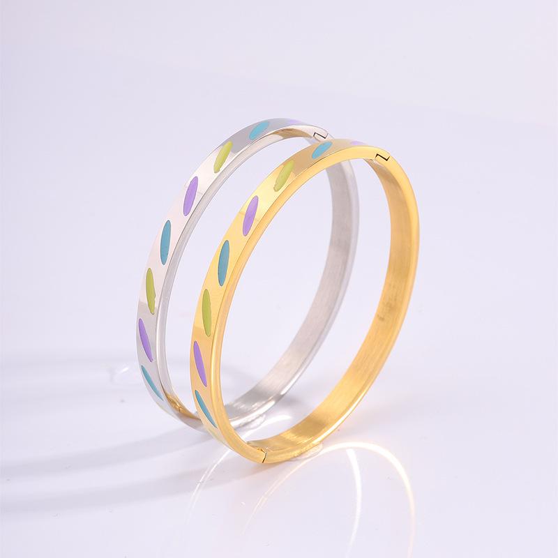 Light Luxury Love Enamel Drip Oil Buckle Women's Fashion Niche High-end Bracelet