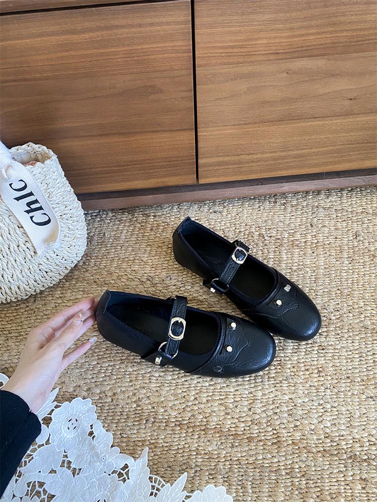 Soft-soled Doudou Shoes Early Spring New Retro Square Head Shallow Mouth 2025 Autumn Mary Jane Single Shoes Women's Flat Bottom Versatile Feeling