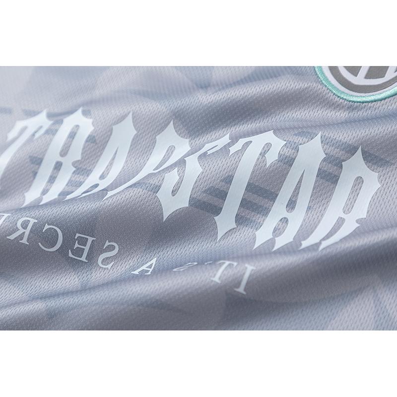 Trapstar London 2026 Новый летний Trapstar Логотип Диагональный логотип Номер 23 Баскетбольная майка Футбольная майка Градиентная спортивная футболка с коротким рукавом