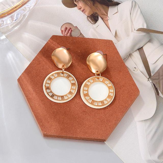 Женские серьги Акриловые серьги-подвески для женщин Геометрические серьги-кольца Большие висячие белые серьги Модные украшения