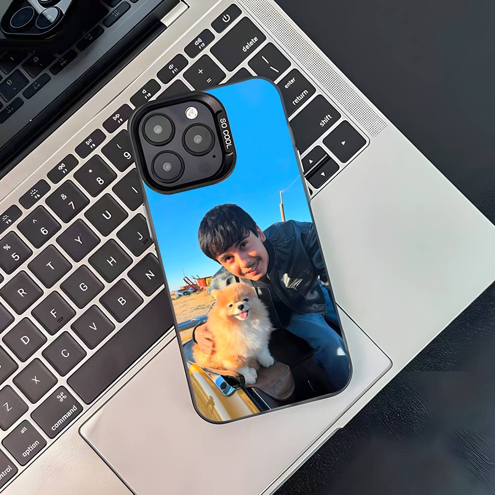 Чехол для телефона Ivan Cornejo Donde Estas Для iPhone 17,16,15,14,13,12,11,Pro,XS,Max,Plus,Mini,SE4,E Черный Матовый Ударопрочный Чехол