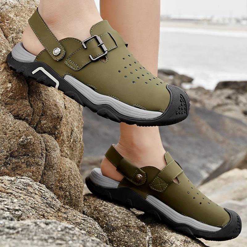 Fashion Men's Leather Sandals Closed-Toe Retro Design 2025 Summer Lightweight Breathable Non-Slip Beach Shoes for Travel Daily Wear