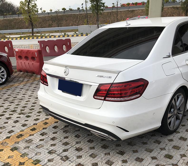 Задний спойлер W212 для Mercedes-Benz E-Class E200L/E260L/E300 2008-2015