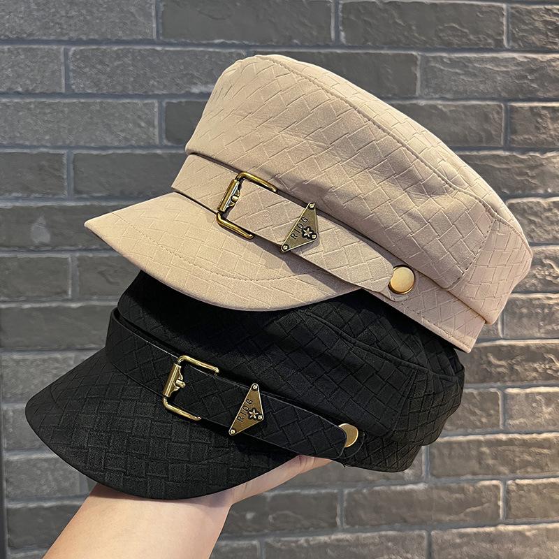 Hat Women's Spring and Autumn European and American Leather Chain Cap Flat Top Hat Fashion Versatile Autumn British Painter Equestrian Hat