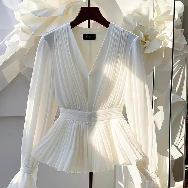Молодежная элегантная плиссированная белая рубашка с длинным рукавом на пуговицах для женщин с V-образным вырезом и оборками, базовая блузка из шифона для офиса и повседневной носки