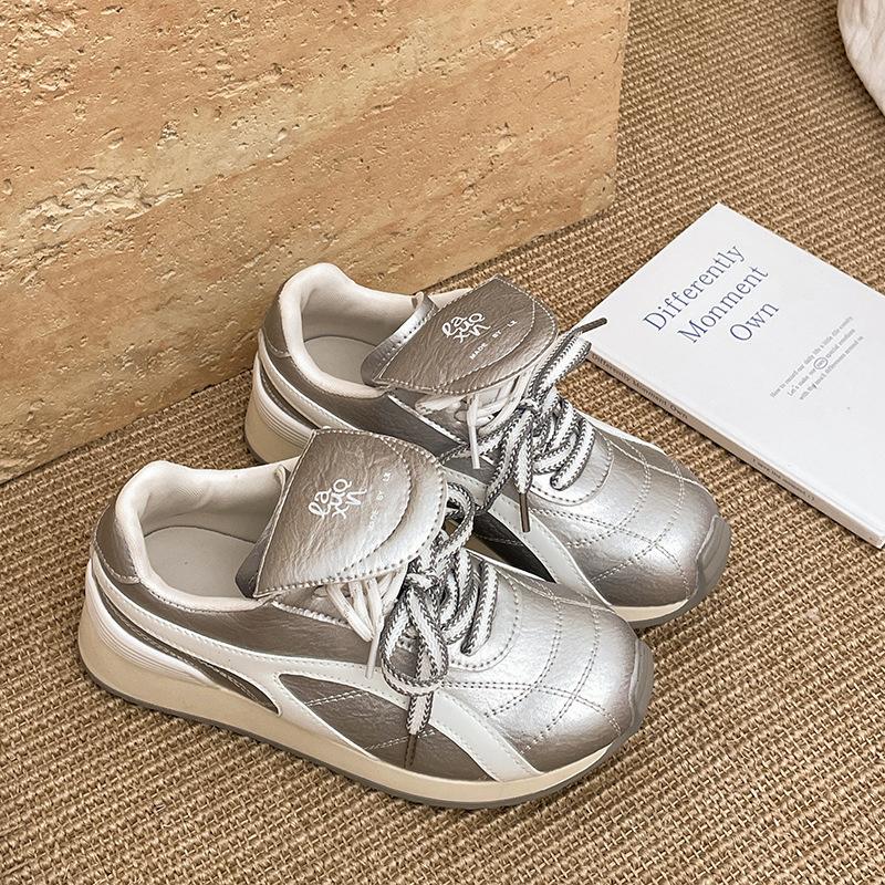 Модные американские ретро универсальные кроссовки Forrest Gump на платформе женские 2025 новые весенние и осенние повседневные увеличивающие рост спортивные туфли