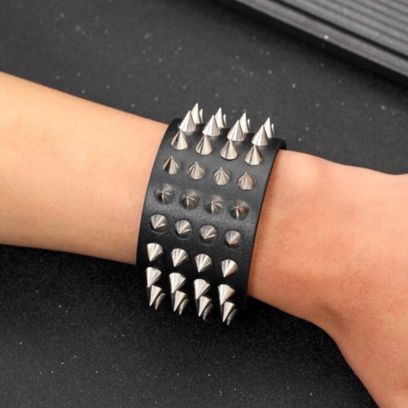 Мужской Панк-Рок Шипованный Заклепками Многослойный Браслет-Браслет из Искусственной Кожи