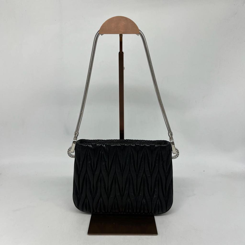[Pre-Owned] Sassy Silver Logo Pleated Soft Lambskin Tote Bag Medium - Excellent #1RXHS03