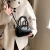Новая женская сумка 2024, популярная универсальная сумка через плечо в стиле ретро на одно плечо, женская ручная маленькая квадратная сумка
