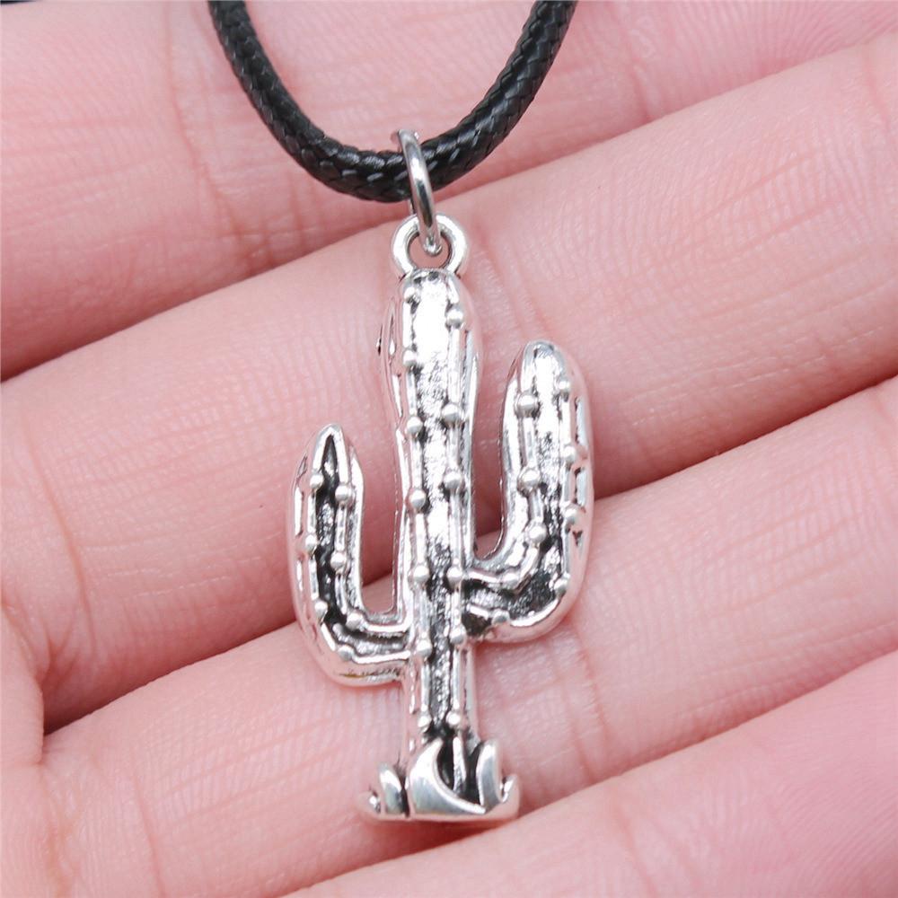 Креативное кожаное ожерелье-цепочка с металлическим кулоном в виде листа и цветка для женщин - Идеально для Дня святого Валентина