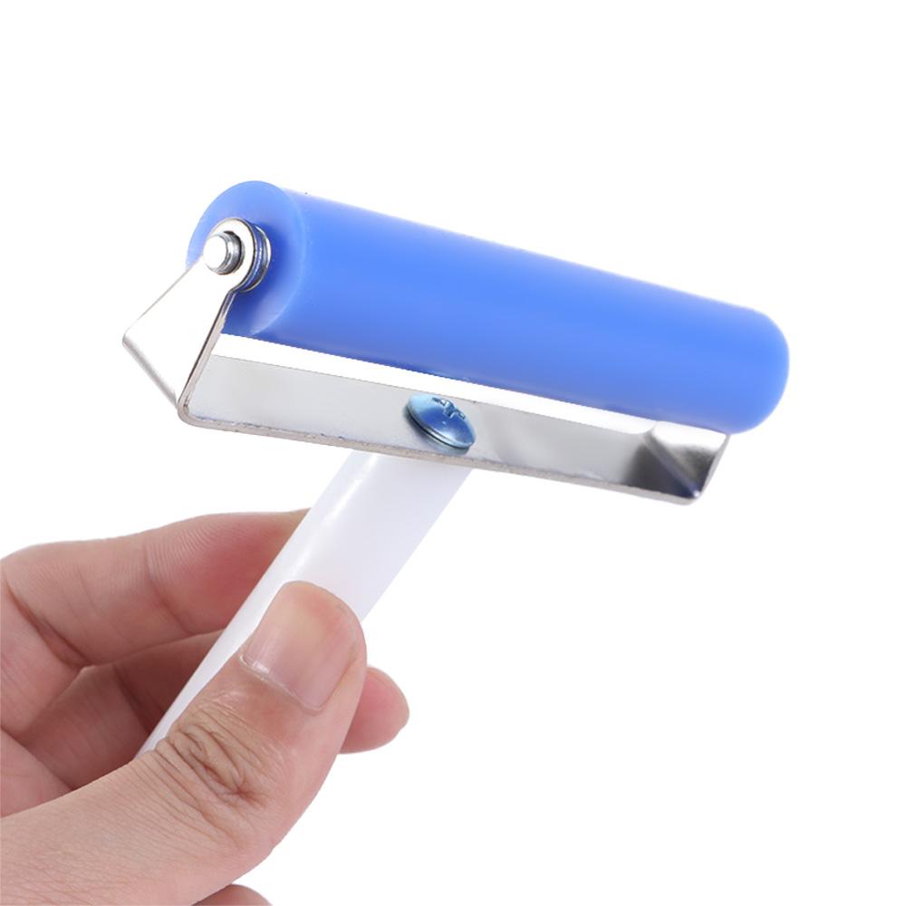 Аксессуары для экранов ноутбуков и телефонов. Наклеивание экранной пленки. Силиконовый ролик. Инструмент для ремонта телефонов.